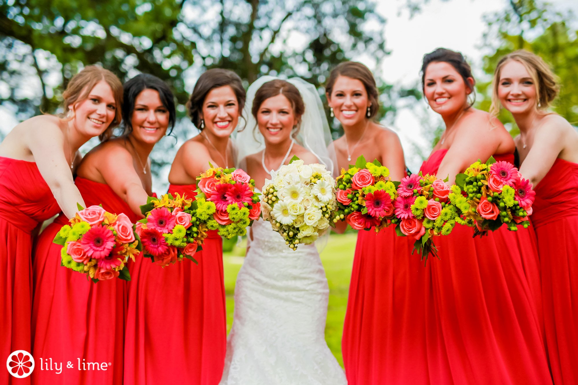 Use Bold & Bright Hues for Show-Stopping Wedding Colors | Lily & Lime