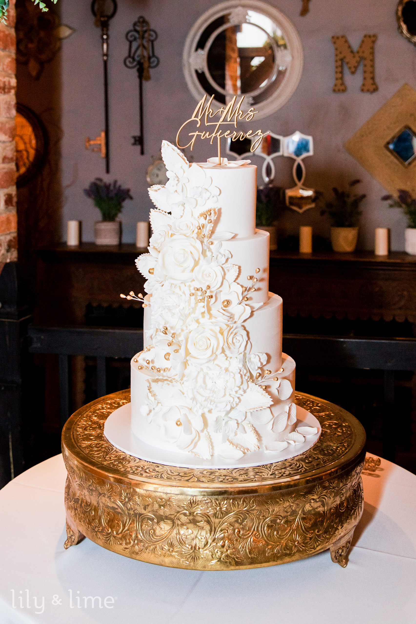 TheDay-Lauren-Larsen-best-NYC-wedding-cake-stunning-wedding-cake-tall- wedding-cake-ana-parzych-cakes.jpg | Ana Parzych Cakes - Custom Wedding  Cakes - Luxury Wedding Cakes